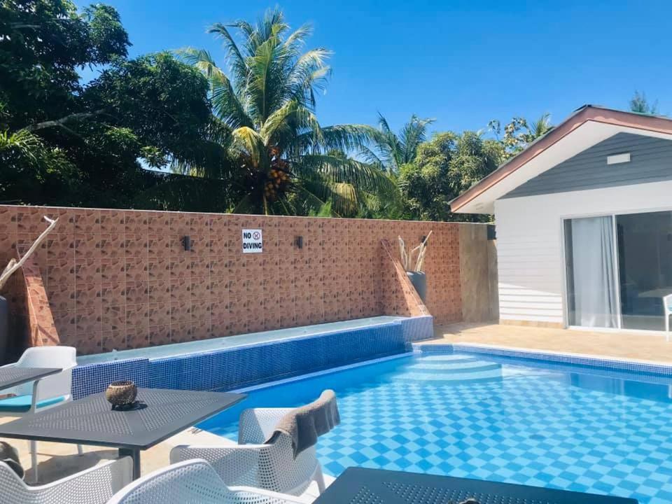Hotel Plein Soleil Grand' Anse Buitenkant foto