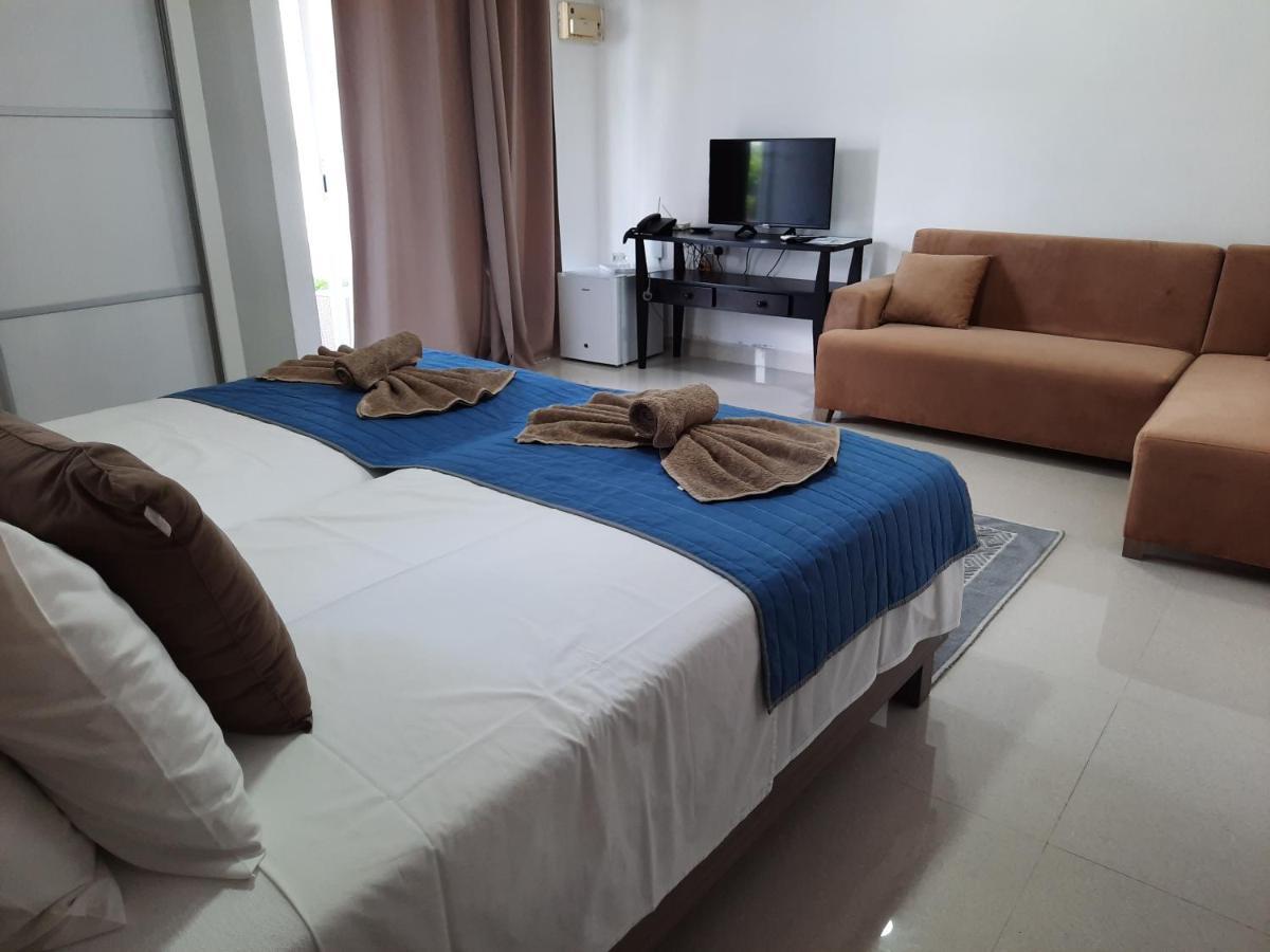 Hotel Plein Soleil Grand' Anse Buitenkant foto