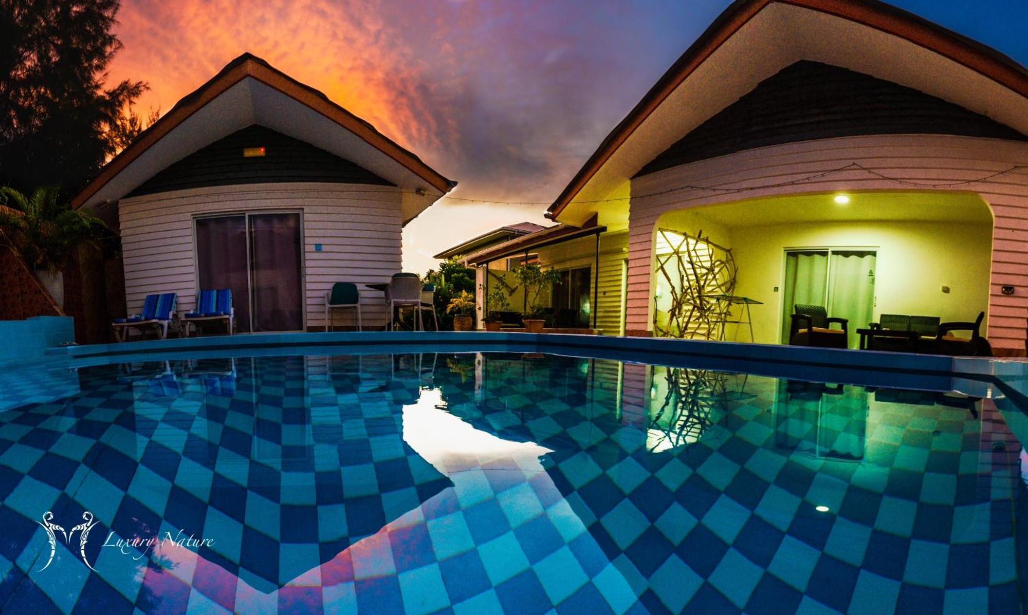 Hotel Plein Soleil Grand' Anse Buitenkant foto