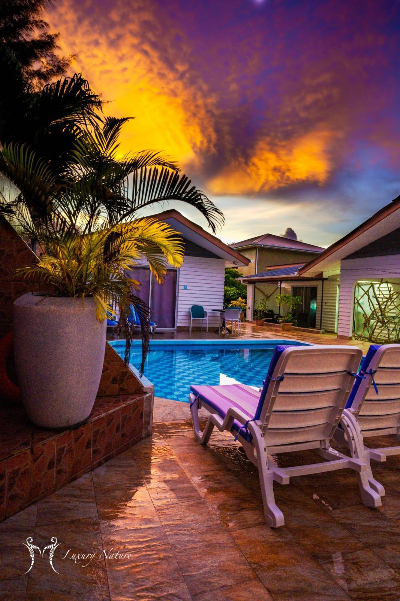 Hotel Plein Soleil Grand' Anse Buitenkant foto
