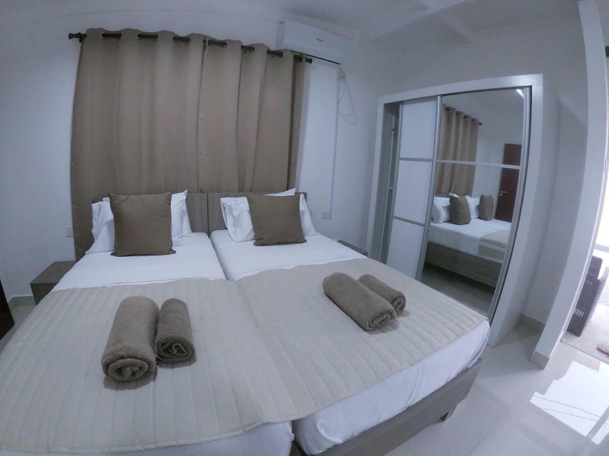 Hotel Plein Soleil Grand' Anse Buitenkant foto